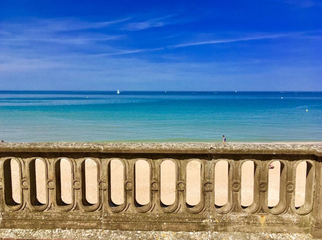 La Cabourgeaise Apartment *